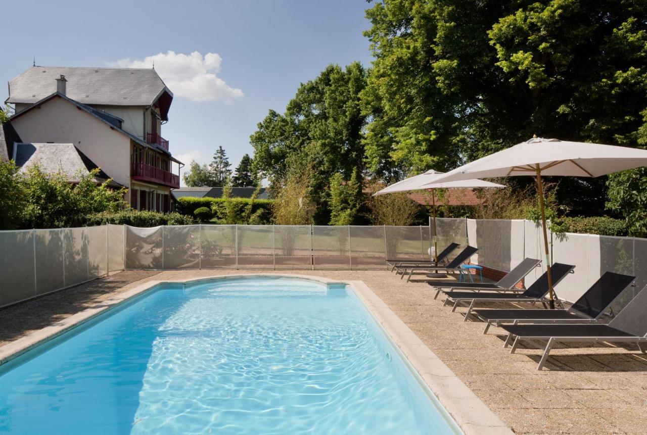 Le Monde De Charlie Hotel Bellerive-sur-Allier Exterior photo
